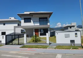 Foto 1 de Casa com 3 Quartos à venda, 122m² em Vila Becker, Santo Amaro da Imperatriz