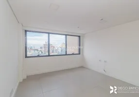 Foto 1 de Sala Comercial para alugar, 32m² em Cristo Redentor, Porto Alegre