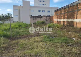 Foto 1 de Lote/Terreno à venda, 360m² em Osvaldo Rezende, Uberlândia