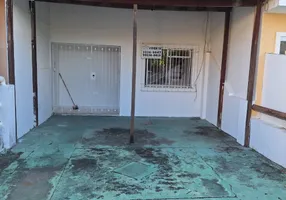 Foto 1 de Casa com 4 Quartos para alugar, 115m² em Stella Maris, Salvador