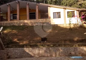 Foto 1 de Casa de Condomínio com 3 Quartos para venda ou aluguel, 650m² em Caraguata, Mairiporã