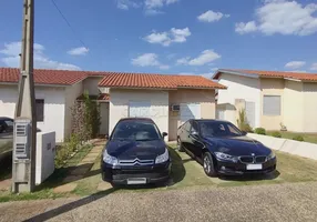 Foto 1 de Casa de Condomínio com 2 Quartos à venda, 71m² em Jardim Santa Rosa, Araraquara