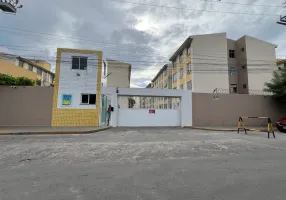 Foto 1 de Apartamento com 2 Quartos para alugar, 62m² em Carlito Pamplona, Fortaleza