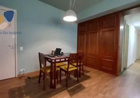 Foto 1 de Apartamento com 3 Quartos à venda, 100m² em Copacabana, Rio de Janeiro