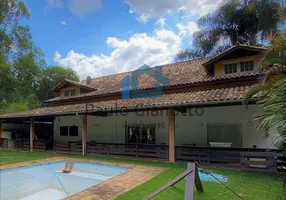 Foto 1 de Casa de Condomínio com 4 Quartos para venda ou aluguel, 780m² em Chácara dos Junqueiras, Carapicuíba