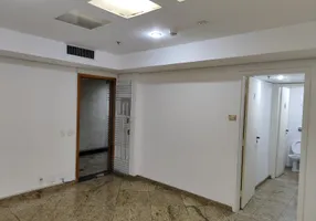 Foto 1 de Sala Comercial para venda ou aluguel, 55m² em Alphaville, Barueri