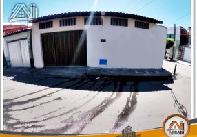 Foto 1 de Casa com 3 Quartos à venda, 160m² em Demócrito Rocha, Fortaleza