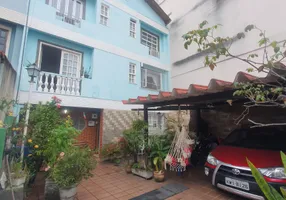 Foto 1 de Casa de Condomínio com 3 Quartos à venda, 132m² em Alvarez, Nova Iguaçu