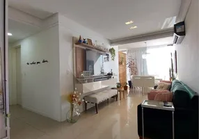 Foto 1 de Apartamento com 2 Quartos à venda, 68m² em Itapuã, Vila Velha