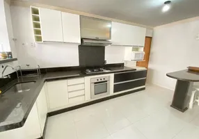 Foto 1 de Apartamento com 3 Quartos à venda, 127m² em Setor Bueno, Goiânia