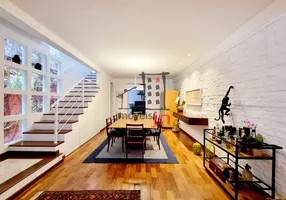 Foto 1 de Casa com 3 Quartos à venda, 190m² em Jardim Paulistano, São Paulo