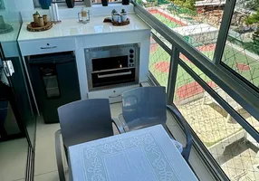 Foto 1 de Apartamento com 3 Quartos à venda, 130m² em Boa Viagem, Recife