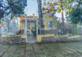 Foto 1 de Casa com 4 Quartos à venda, 205m² em Santo Antônio, Porto Alegre