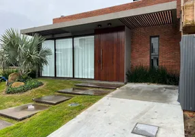 Foto 1 de Casa de Condomínio com 4 Quartos à venda, 160m² em Remanso, Xangri-lá