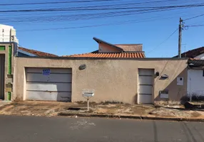 Foto 1 de Casa com 3 Quartos à venda, 250m² em Cidade Jardim, Uberaba