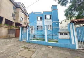 Foto 1 de Casa com 5 Quartos para alugar, 185m² em São João, Porto Alegre