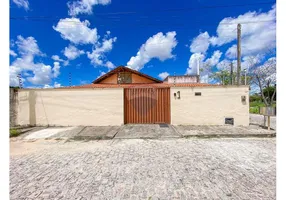 Foto 1 de Casa com 3 Quartos à venda, 202m² em Emaús, Parnamirim