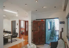 Foto 1 de Casa com 5 Quartos à venda, 447m² em Jardim América, São Paulo