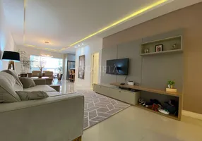 Foto 1 de Apartamento com 3 Quartos à venda, 261m² em Meia Praia, Itapema