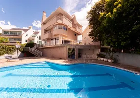Foto 1 de Casa de Condomínio com 4 Quartos para alugar, 640m² em Santa Felicidade, Curitiba