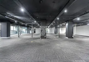 Foto 1 de Sala Comercial à venda, 525m² em Ecoville, Curitiba