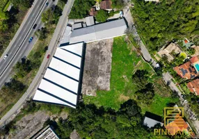 Foto 1 de Galpão/Depósito/Armazém para venda ou aluguel, 2000m² em Colubandê, São Gonçalo