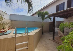 Foto 1 de Casa com 3 Quartos para venda ou aluguel, 150m² em Parque Sao Benedito, Pindamonhangaba