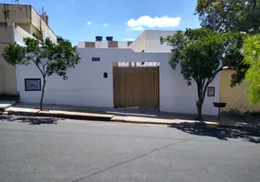 Foto 1 de Casa com 3 Quartos à venda, 180m² em Santa Mônica, Belo Horizonte