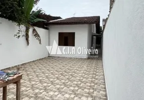 Foto 1 de Casa com 2 Quartos à venda, 75m² em Vila Atlântica, Mongaguá