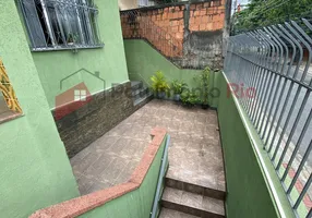 Foto 1 de Casa com 3 Quartos à venda, 373m² em Cachambi, Rio de Janeiro