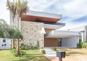 Foto 1 de Casa de Condomínio com 3 Quartos à venda, 220m² em Granja Marileusa , Uberlândia