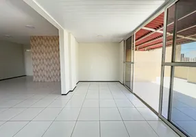 Foto 1 de Apartamento com 3 Quartos à venda, 160m² em Centro, Fortaleza