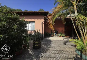 Foto 1 de Casa com 2 Quartos à venda, 300m² em Vale da Colina, Volta Redonda