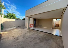 Foto 1 de Casa com 2 Quartos à venda, 96m² em Centro, Jaguariúna