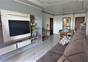 Foto 1 de Apartamento com 3 Quartos à venda, 111m² em Estação, Franca