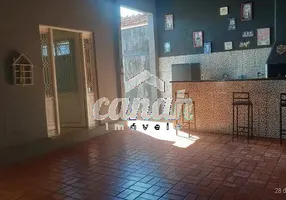 Foto 1 de Casa com 4 Quartos à venda, 200m² em Quintino Facci II, Ribeirão Preto