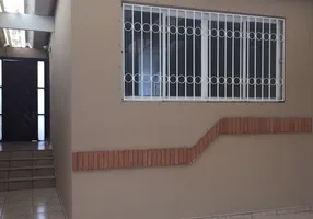 Foto 1 de Sobrado com 3 Quartos para alugar, 180m² em Vila Gomes, São Paulo