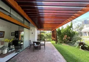 Foto 1 de Casa de Condomínio com 4 Quartos à venda, 240m² em Jaguaribe, Salvador