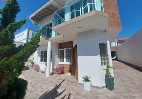 Foto 1 de Casa com 4 Quartos à venda, 340m² em Jardim Das Palmeiras, Palhoça