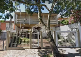 Foto 1 de Casa com 3 Quartos à venda, 214m² em Medianeira, Porto Alegre