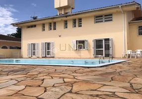 Foto 1 de Casa com 6 Quartos à venda, 300m² em Agronômica, Florianópolis