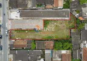 Foto 1 de Lote/Terreno à venda, 862m² em Parque São Vicente, São Vicente