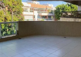 Foto 1 de Apartamento com 3 Quartos para alugar, 90m² em Recreio Dos Bandeirantes, Rio de Janeiro