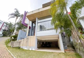 Foto 1 de Casa de Condomínio com 3 Quartos à venda, 380m² em Tucuruvi, São Paulo
