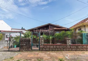 Foto 1 de Casa com 2 Quartos à venda, 70m² em Jardim São Pedro, Porto Alegre