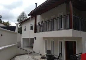 Foto 1 de Casa com 4 Quartos à venda, 335m² em Alpes da Cantareira, Mairiporã