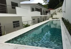 Foto 1 de Apartamento com 3 Quartos à venda, 67m² em Taperapuan, Porto Seguro