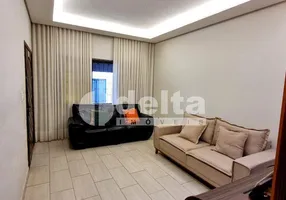 Foto 1 de Casa com 3 Quartos à venda, 130m² em Cazeca, Uberlândia