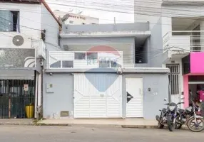 Foto 1 de Casa com 3 Quartos à venda, 135m² em Centro, Santo Antônio de Jesus
