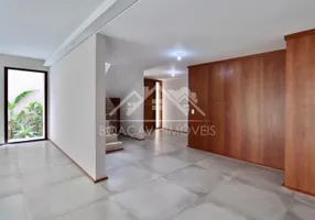 Foto 1 de Casa com 4 Quartos para venda ou aluguel, 485m² em Alto de Pinheiros, São Paulo